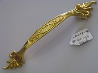 Golden Handle with Designed Edge