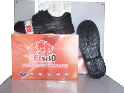 Safety Shoes Red Rhino